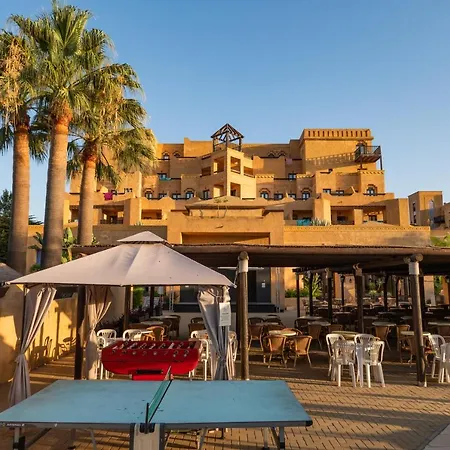 Gale Hotel