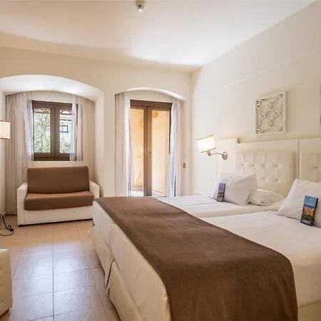 Gale Hotel 4*